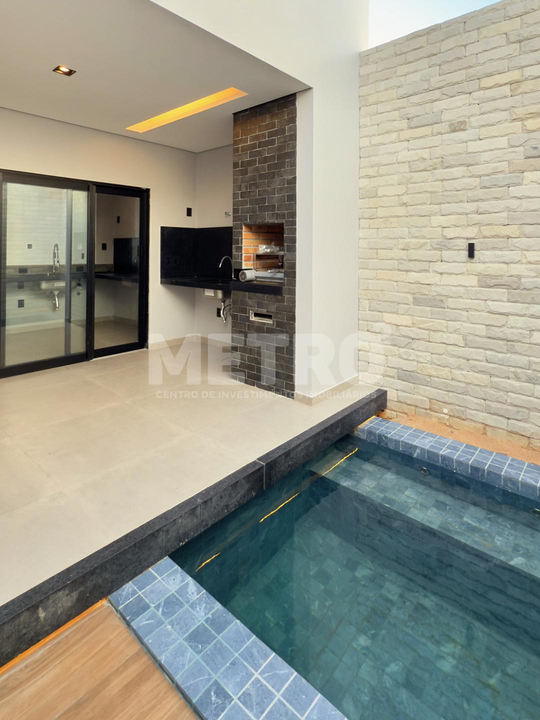 Casa à venda no Buona Vita com 3 suítes, gourmet, piscina, PET...