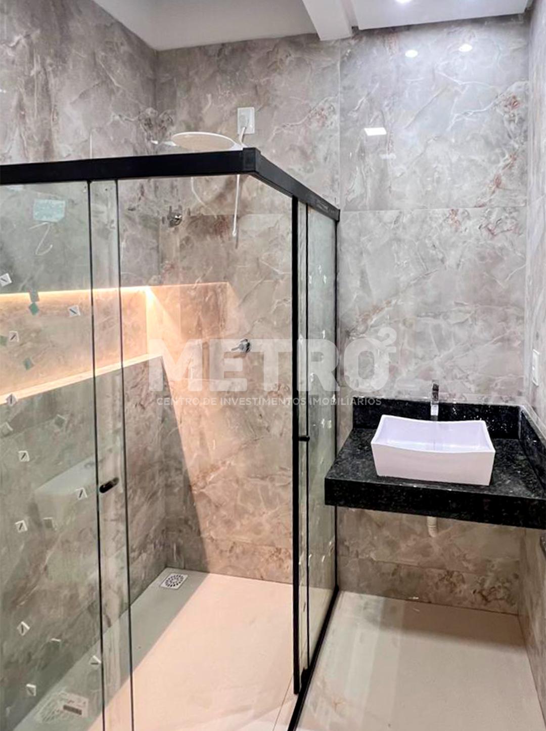 Casa à venda com 2 quartos, 150m² - Foto 8