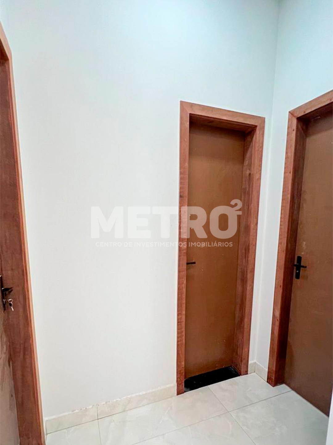 Casa à venda com 2 quartos, 150m² - Foto 9