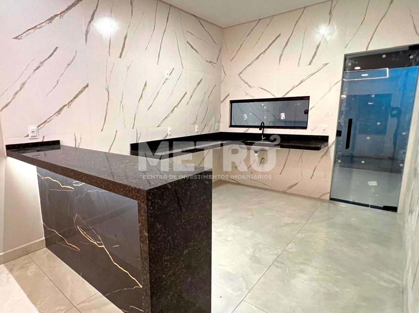 Casa à venda com 2 quartos, 150m² - Foto 4