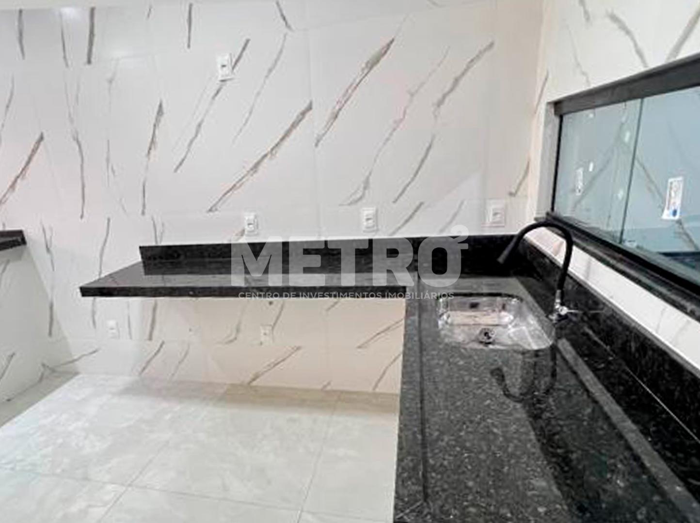Casa à venda com 2 quartos, 150m² - Foto 15