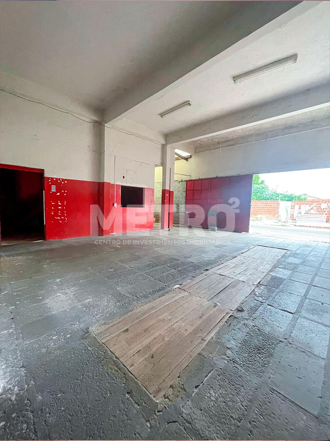 Galpão à venda na Avenida Integração 122m, mezanino, PETROLINA...