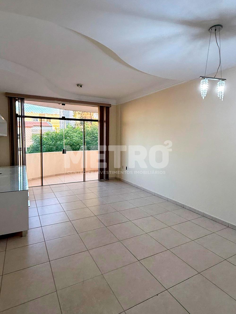 Apartamento à venda com 2 quartos, 110m² - Foto 1
