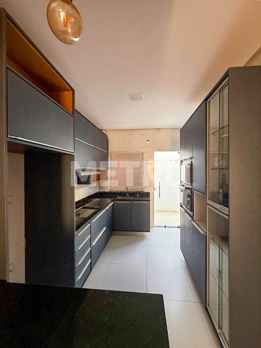 Casa para alugar com 2 quartos, 82m² - Foto 9