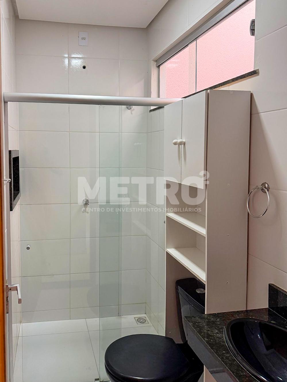 Casa para alugar com 2 quartos, 82m² - Foto 13
