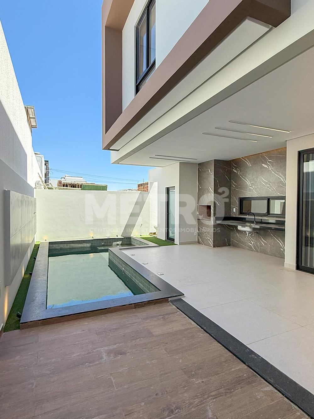 Casa à venda no Buona Vita, 4 quartos sendo 03 suítes, piscina...
