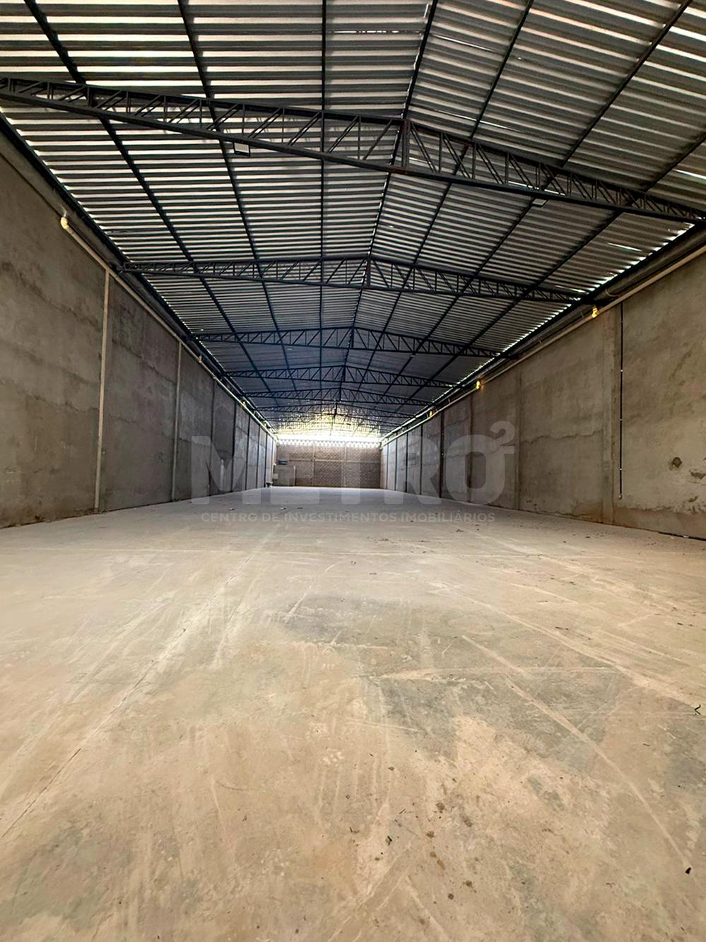 Depósito-Galpão, 740 m² - Foto 2