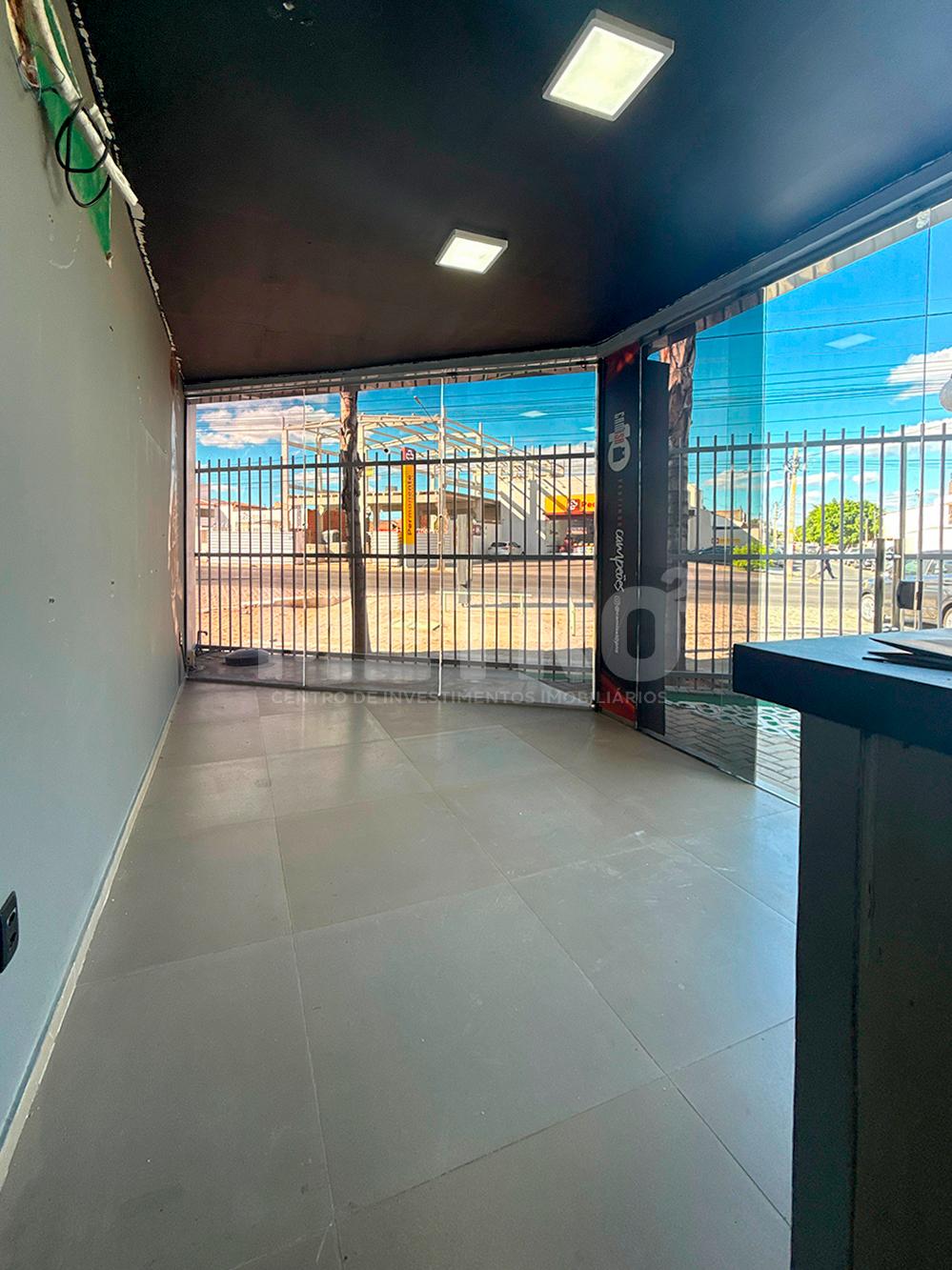 Loca??o de Ponto comercial na Av. da Integra??o, 14m, PETROLIN...