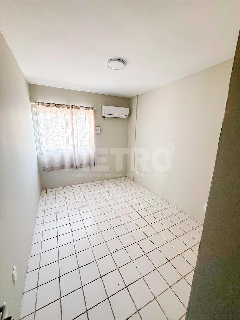 Casa Comercial à venda com 2 quartos, 148m² - Foto 6