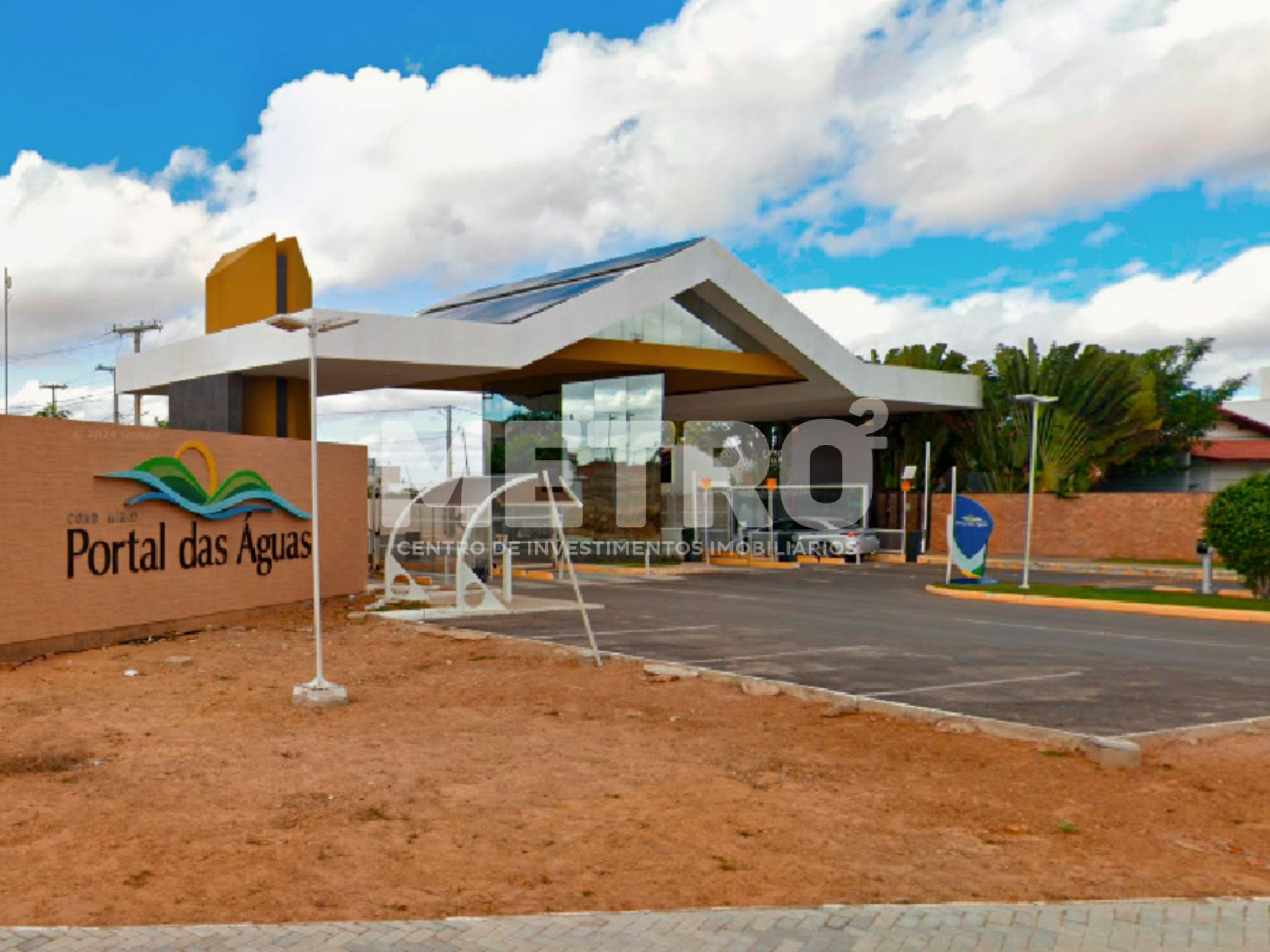 Terreno à venda no Condomínio Portal das Águas - 798,75m, Petr...