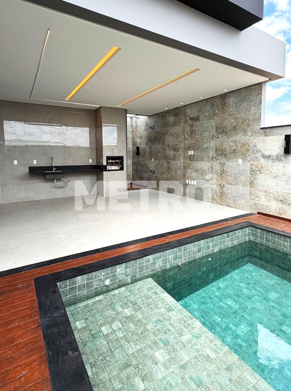 Casa à venda no Buona Vita, 4 quartos, gourmet, piscina, plane...