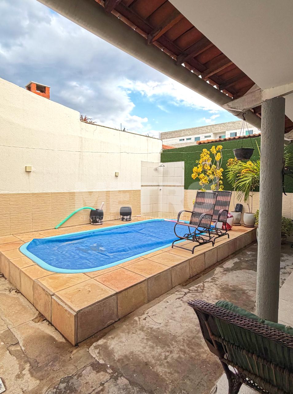 Casa à venda, KM 2, 4 quartos, gourmet, piscina, Petrolina-PE