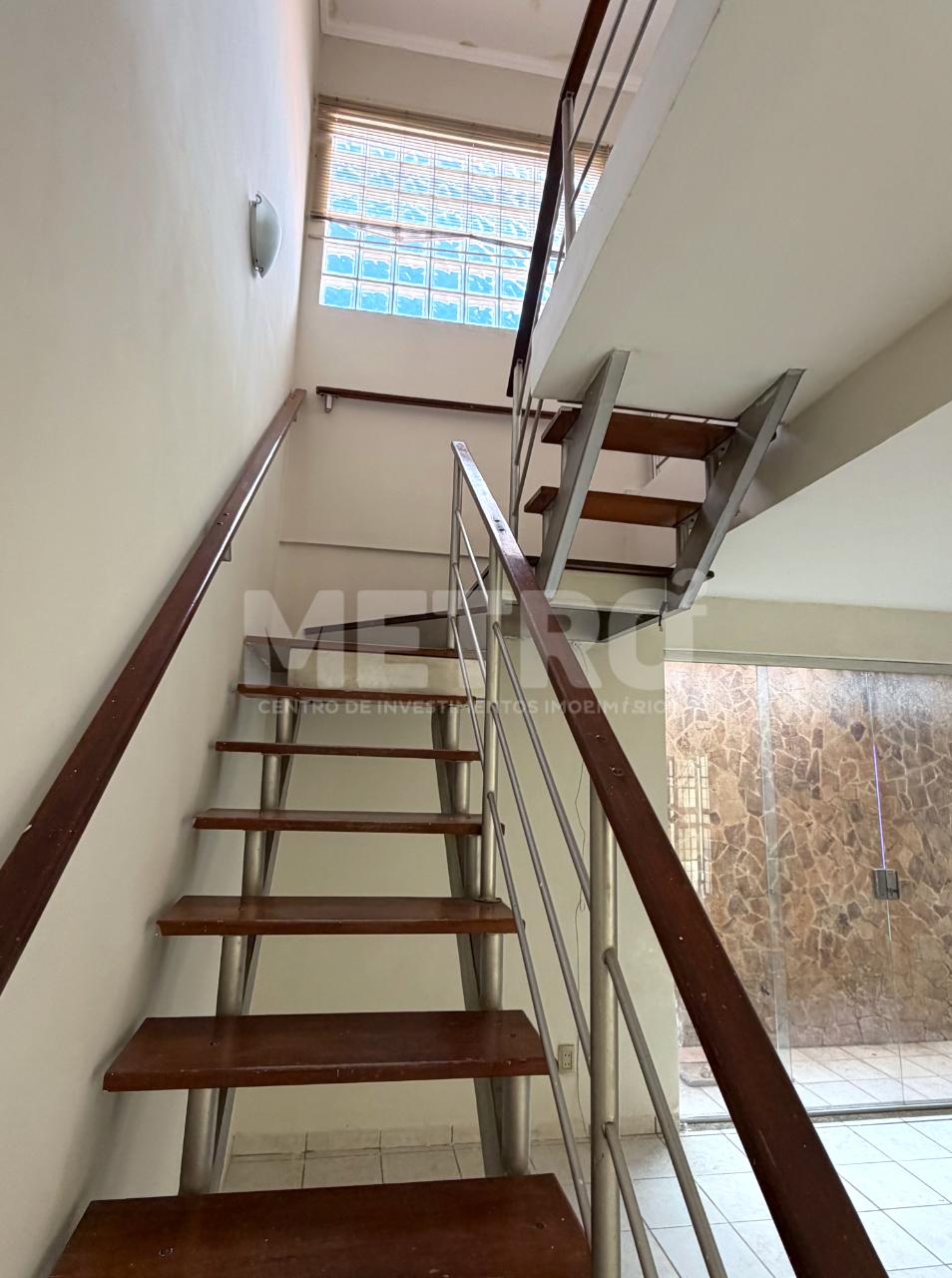 Casa, 3 quartos, 300 m² - Foto 3