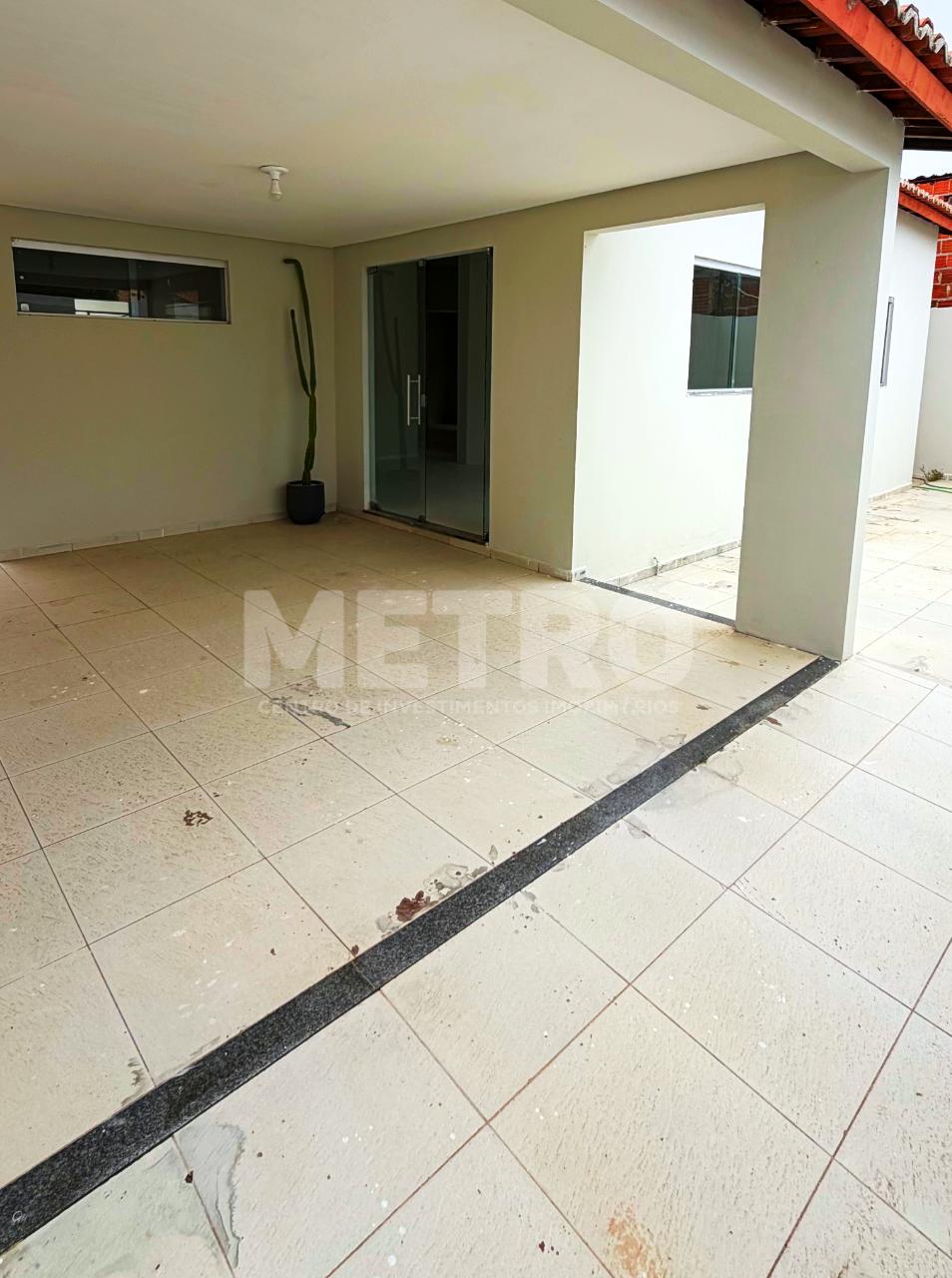 Casa à venda na Vila Eulália, 3 quartos, sendo um suíte, Petro...