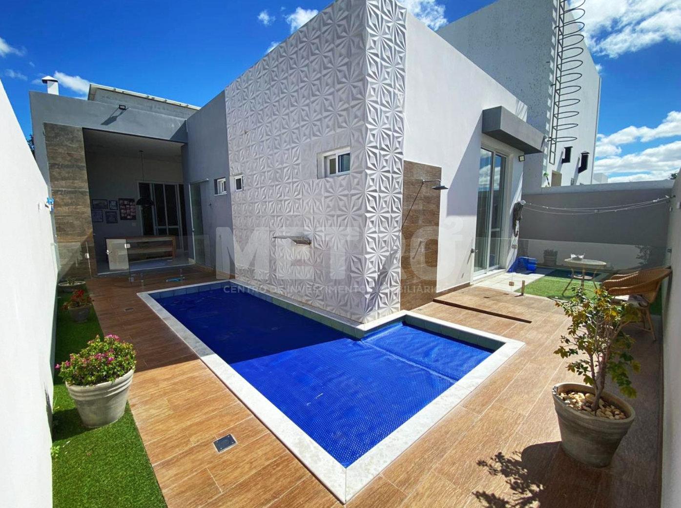 Casa à venda no Cond. Alphaville, 3 suítes, piscina, gourmet, ...