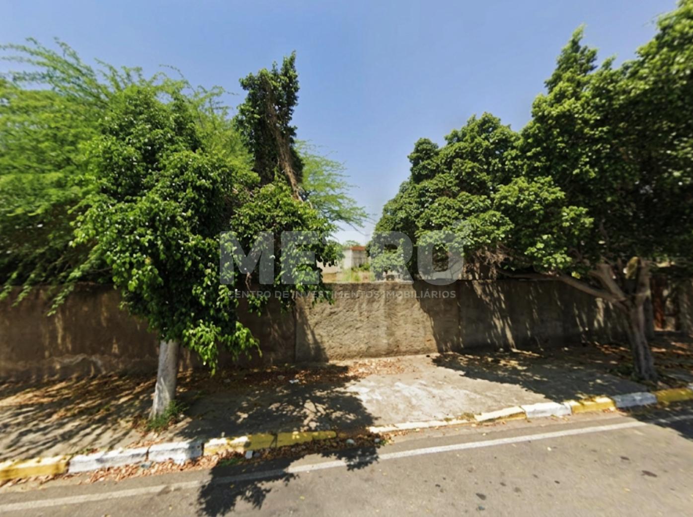 Terreno com 351m à venda no centro de Petrolina com excelente ...