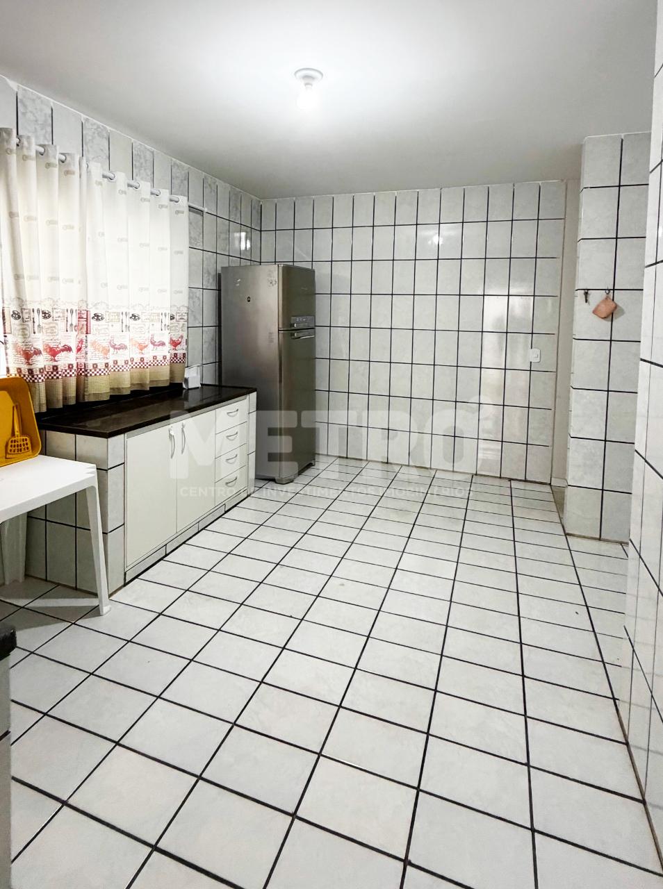 Casa, 4 quartos, 375 m² - Foto 16