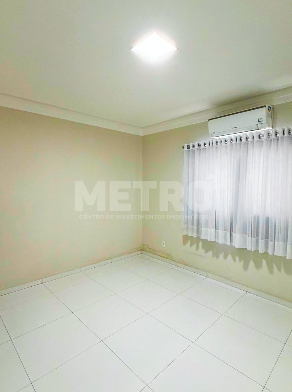 Casa, 4 quartos, 375 m² - Foto 26