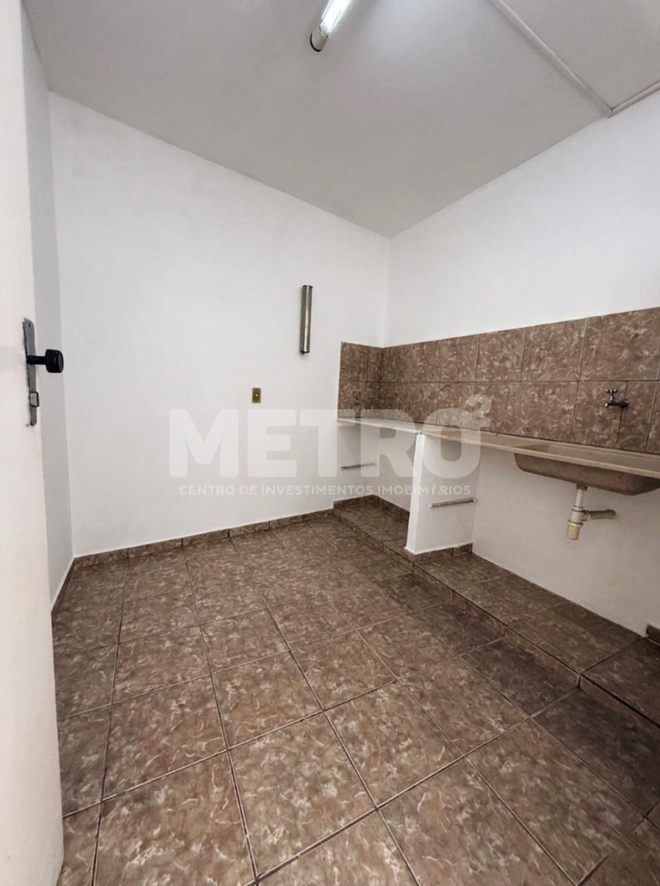 Loja-Salão, 650 m² - Foto 8