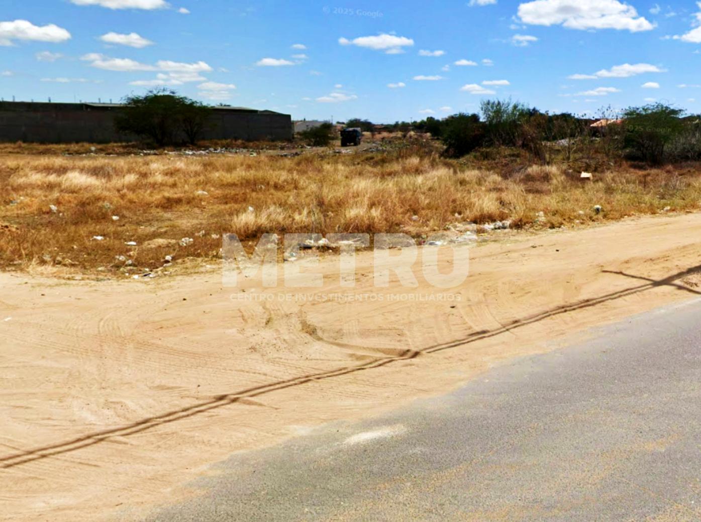 4 terrenos à venda no bairro Piranga, totalizando 1.508m, Juaz...