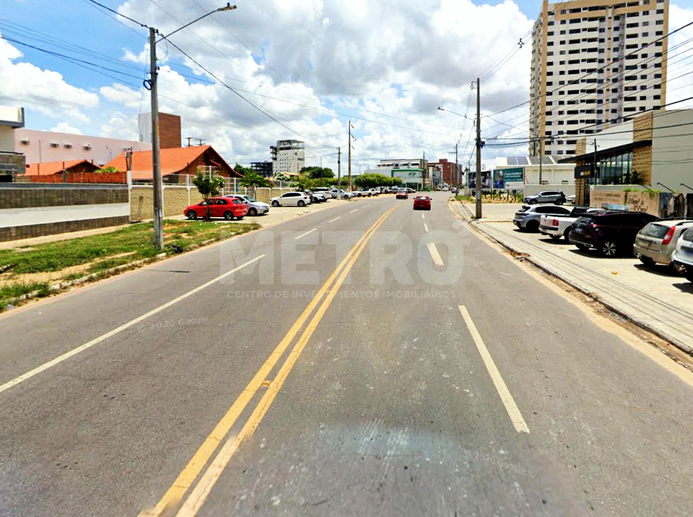 Ponto comercial à venda na Av. Integração com Área construída:...