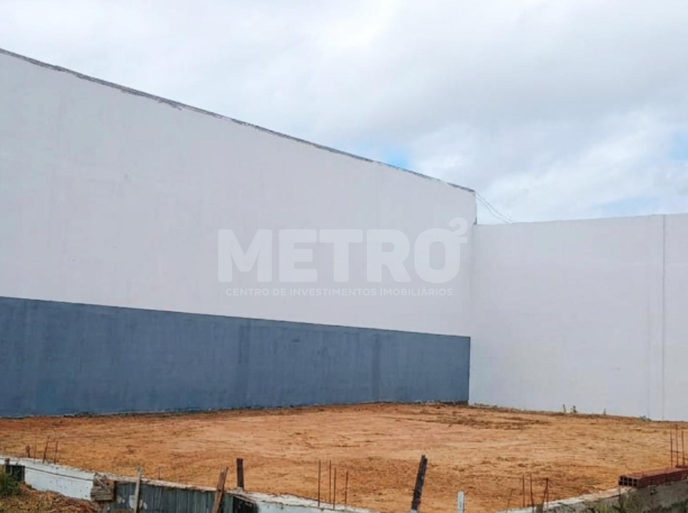Terreno à venda  aterrado na Av. 7 de Setembro, 312,50m, Petro...
