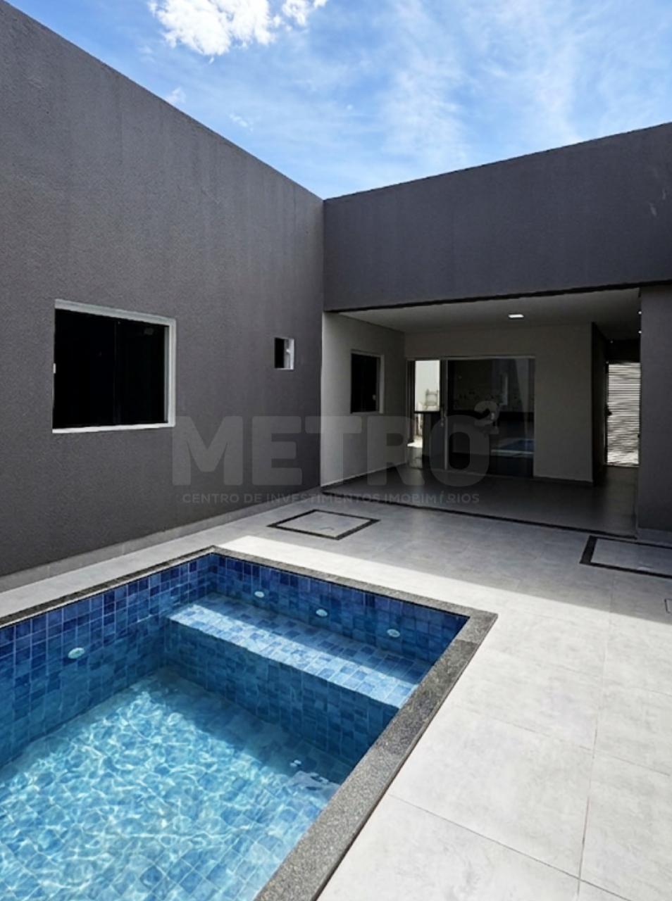 Casa à venda no bairro Colinas do Rio,  3 suítes, gourmet, pis...