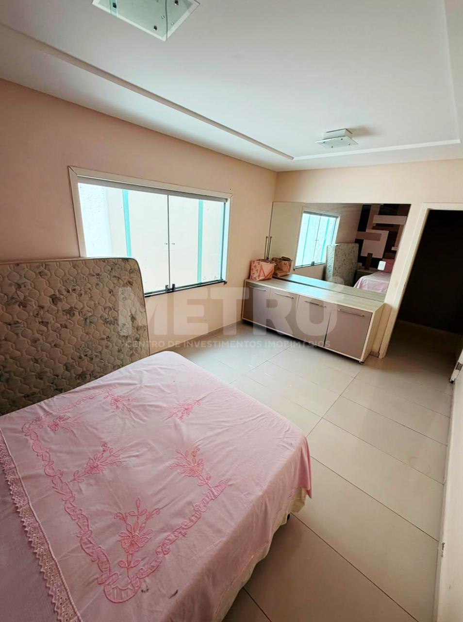 Casa, 2 quartos, 380 m² - Foto 21