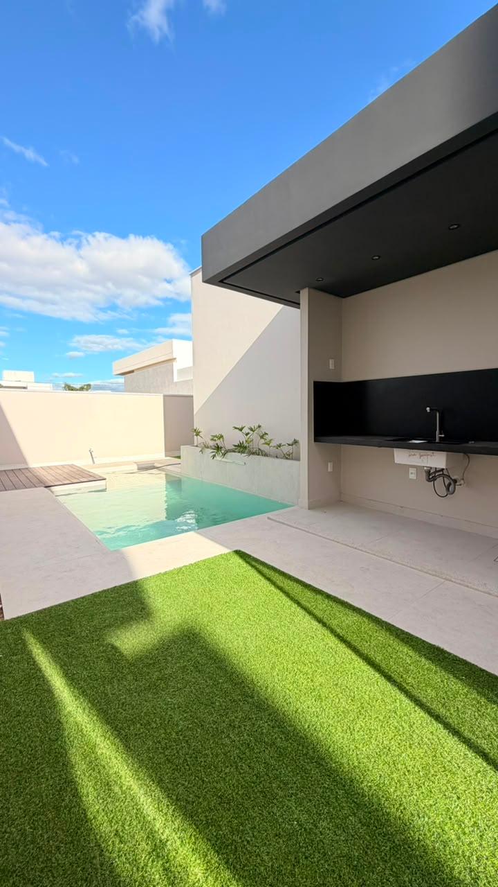 Casa, 3 quartos, 198 m² - Foto 2