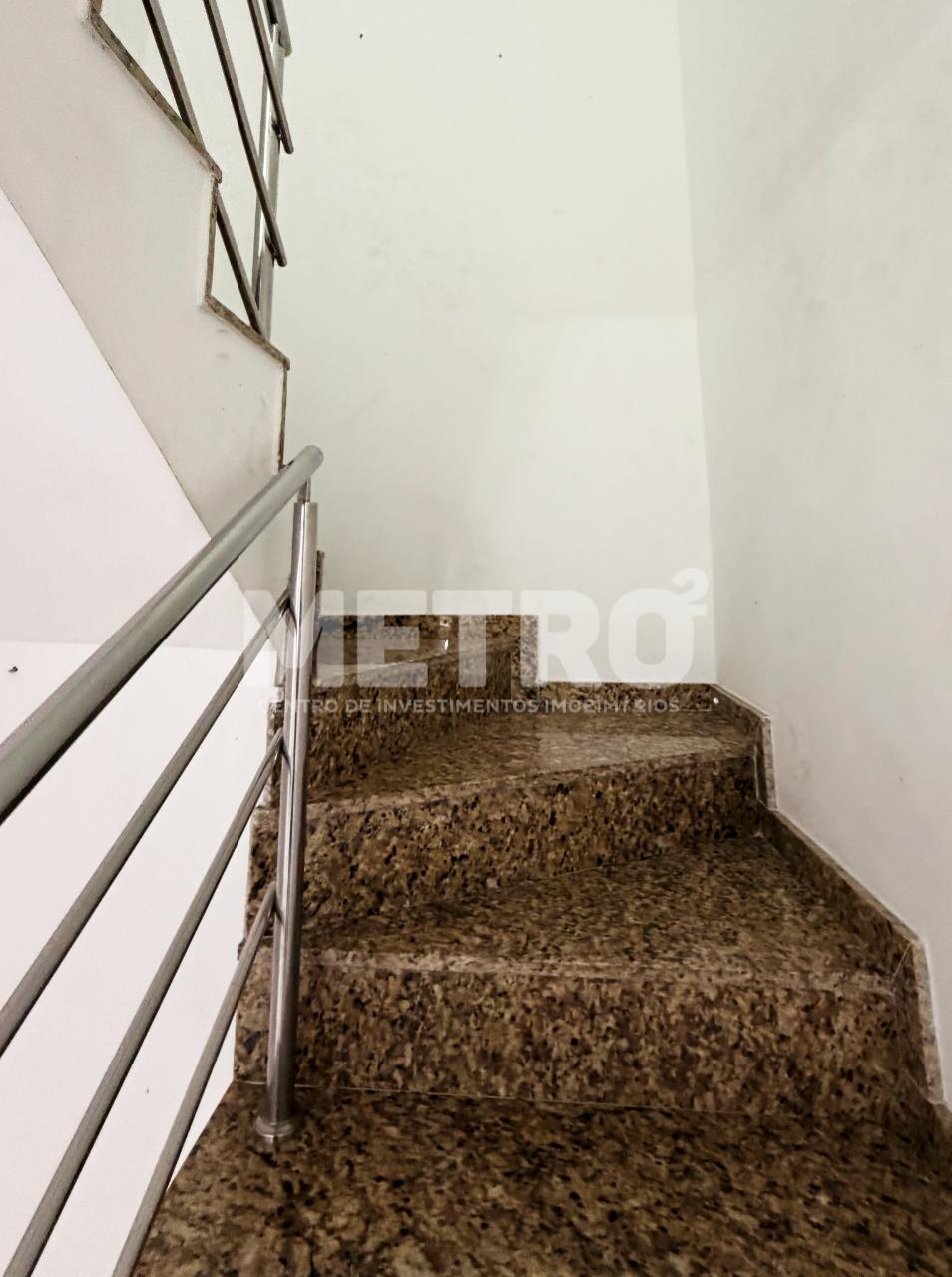 Prédio Inteiro - Foto 4