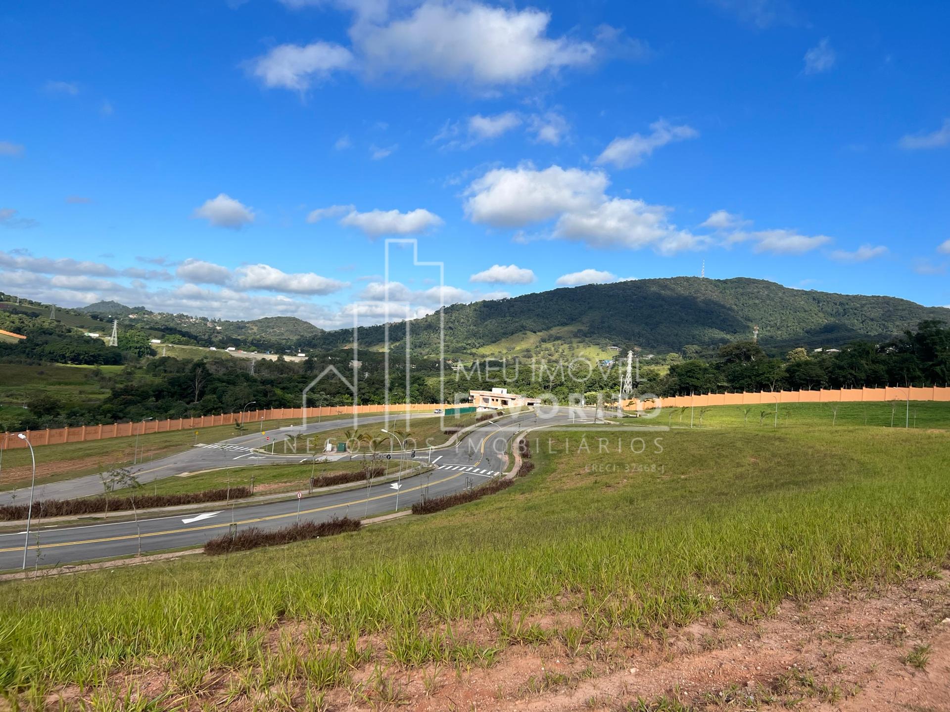 Vende-se terreno 755m , Condom?nio Alphaville , Jundia?-SP