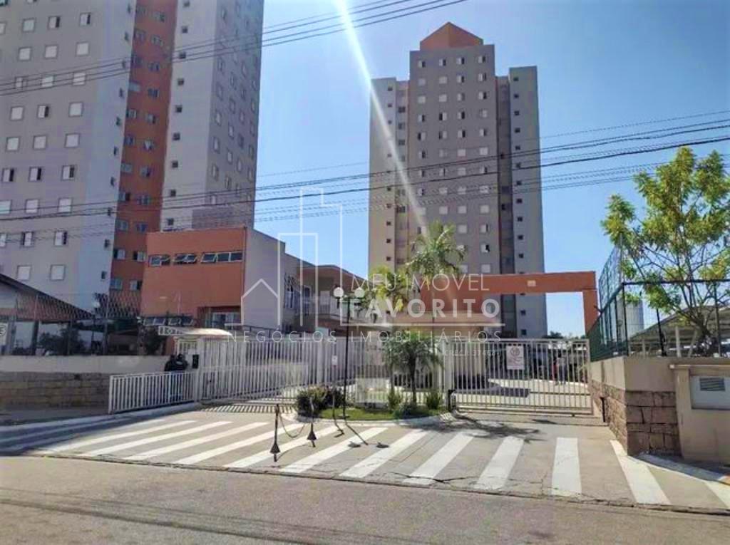 Vende-se apartamento em andar alto, 50m  - 2 Dormitórios, Cond...