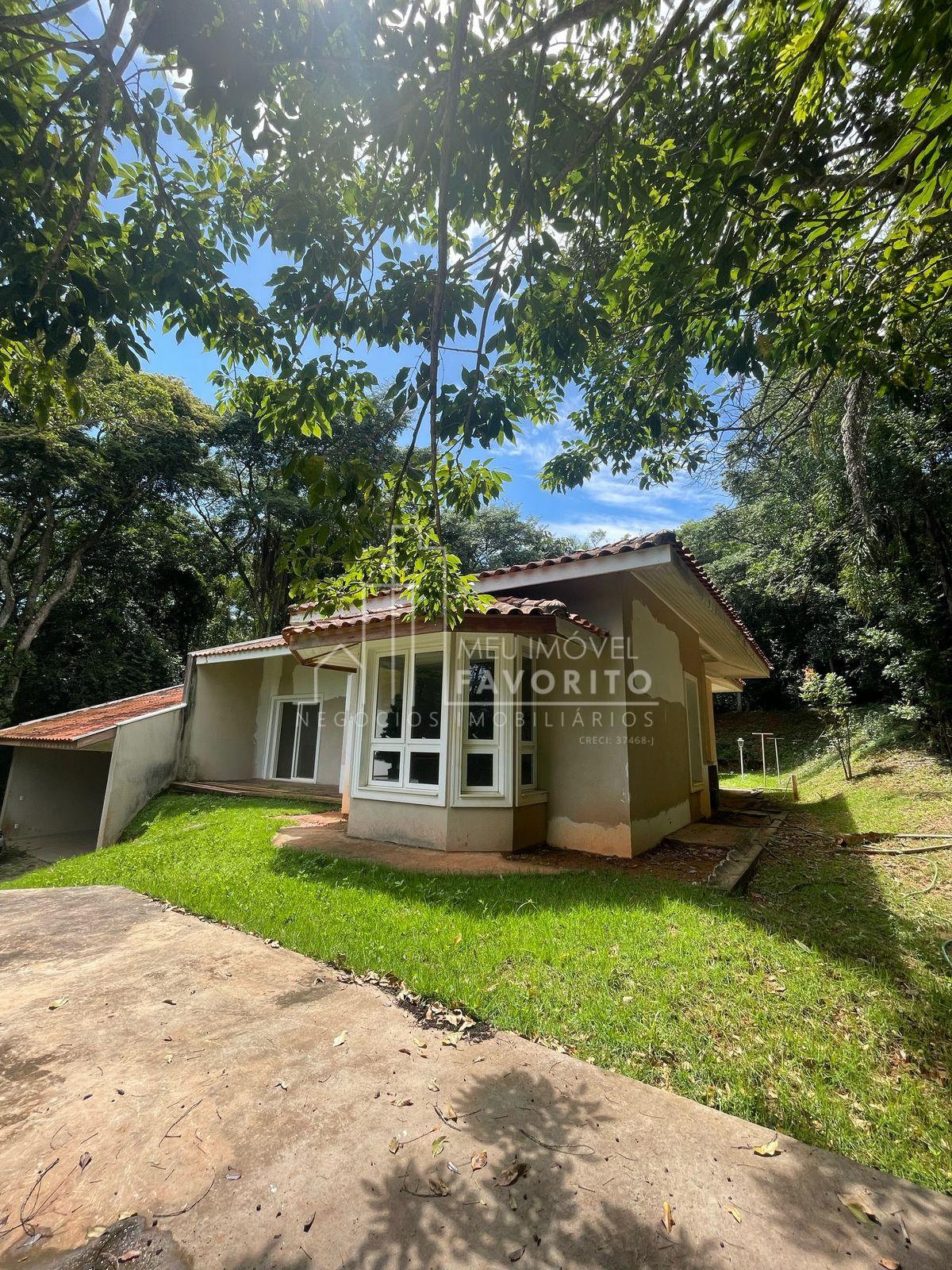 Casa ? venda com 4 quartos  1 su?te , 335 m  na Fazenda Campo ...