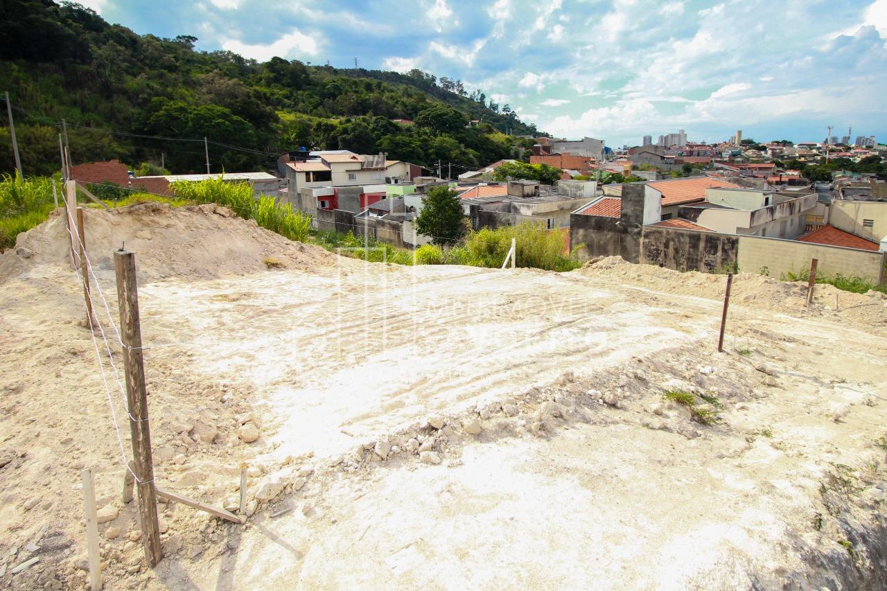 Terreno a venda com 250m , em Jundiaí-SP - R  232.000,00