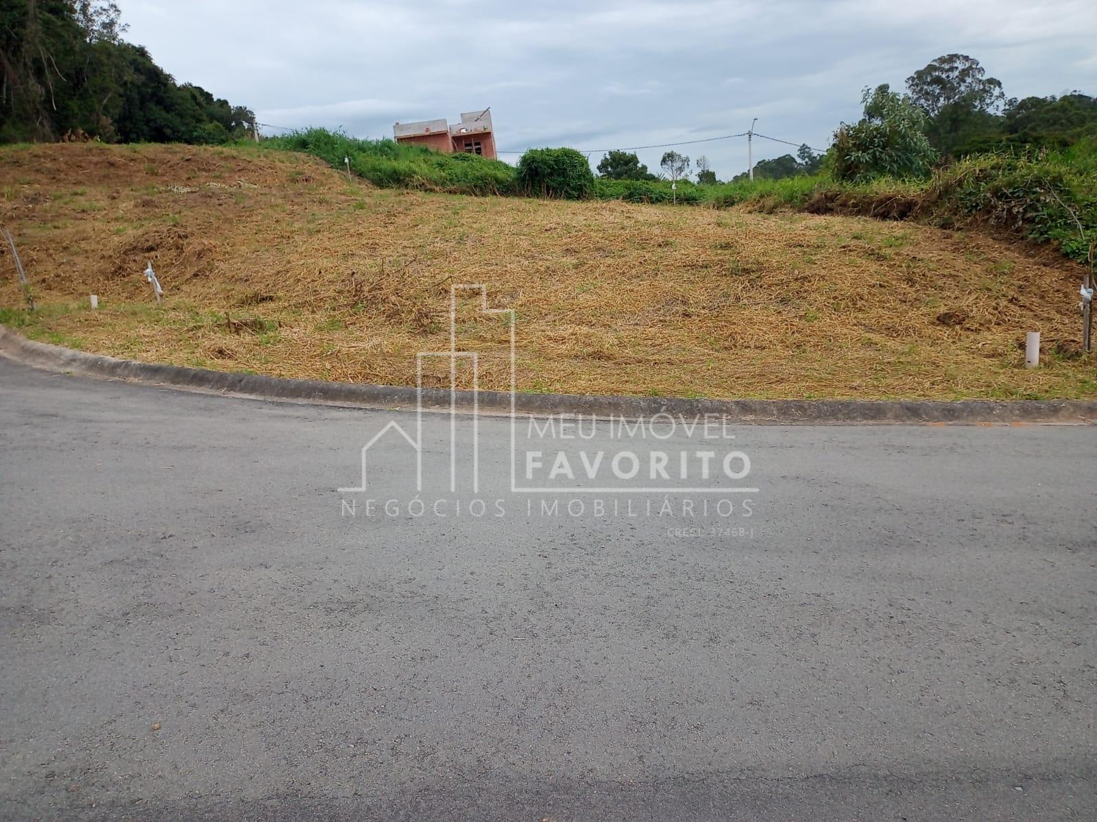 Vende se terreno com 300 m2, no Loteamento Vivace Dourados, Ju...