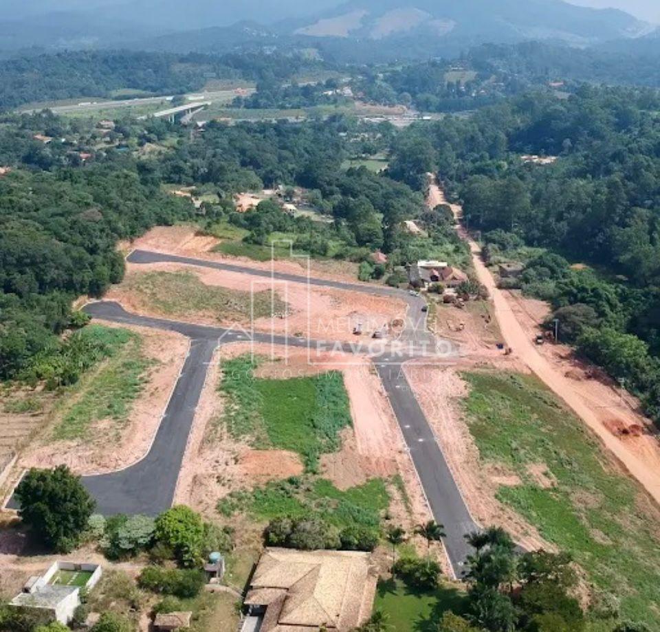 Vende se terreno com 282 m2, no Loteamento Vivace Dourados, Ju...