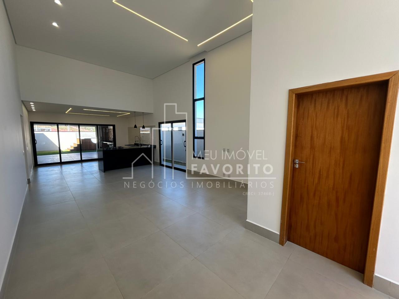 Casa Térrea à Venda no Villaggio Azzure   3 Dorms   Escritório...