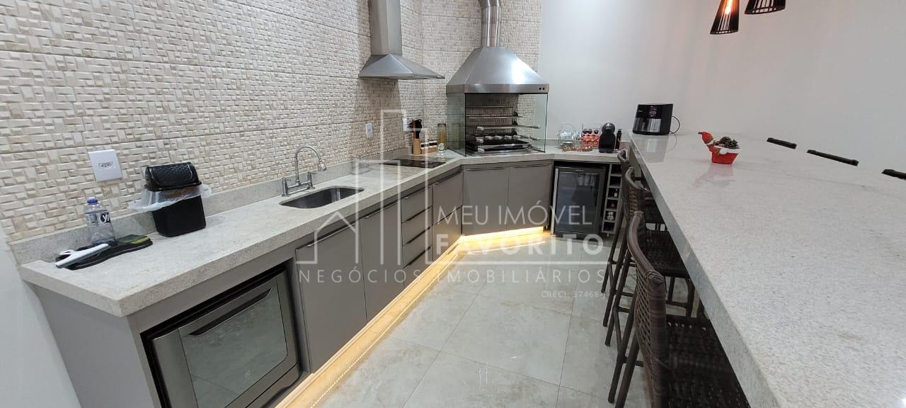 CASA À VENDA NO CONDOMÍNIO MORADA DO HORTO 3 QUARTOS SENDO 1 S...