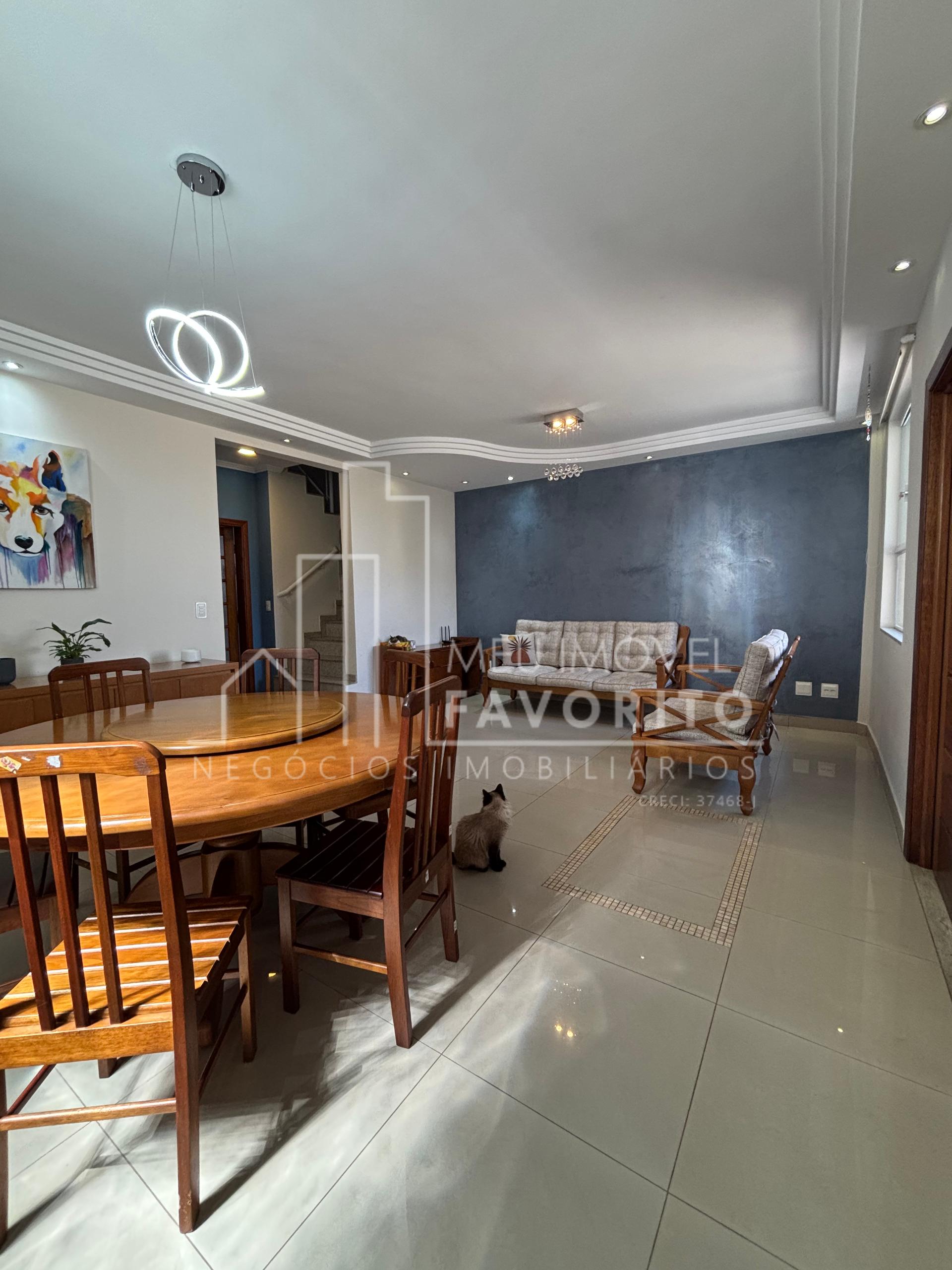 Casa  com Vista Panorâmica p  Serra do Japi  3 Quartos  1 Suít...