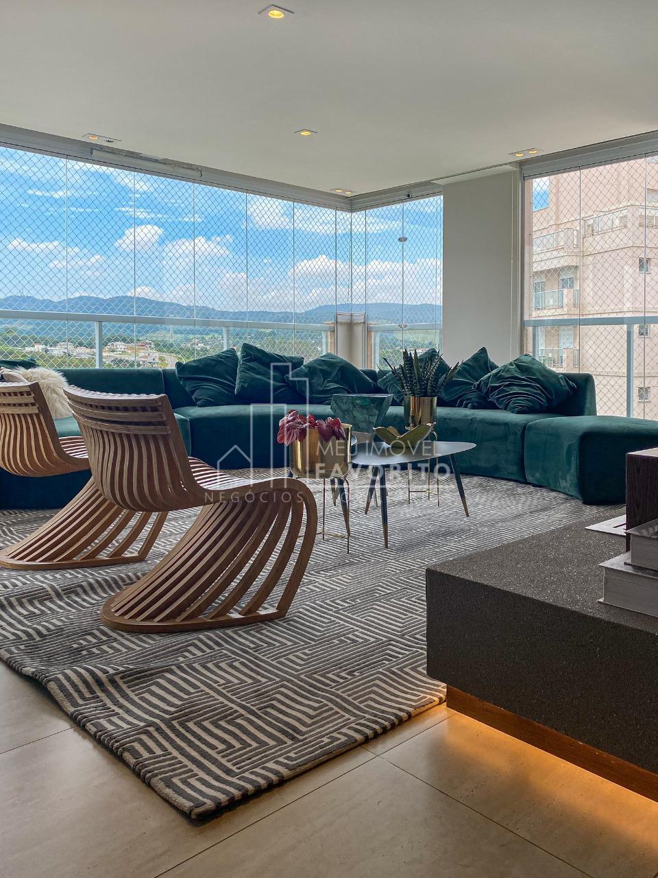 Cobertura a venda 345,490 m ,  5 Suítes, Residencial Grand Gar...