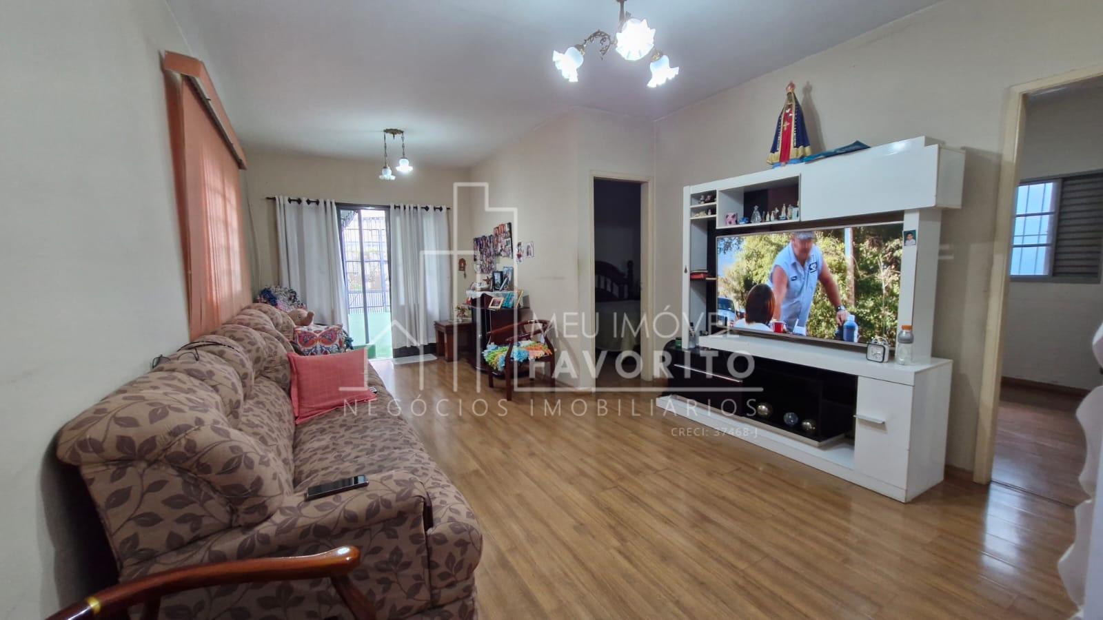 Casa à venda 3 dormitórios, 1 suíte, 3 vagas Av. Itatiba, Vila...