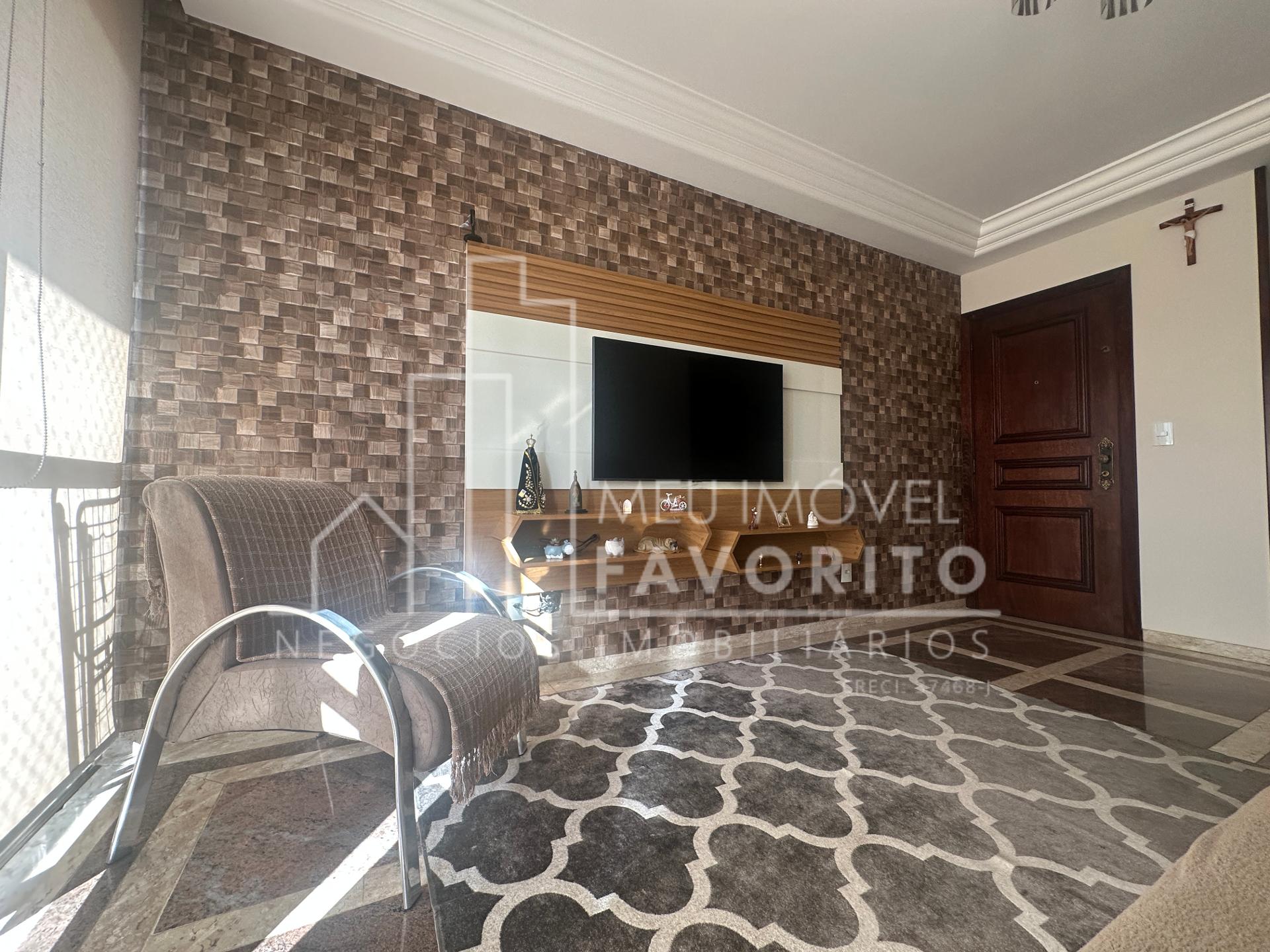 Apartamento amplo, elegante e muito bem distribuído, Condomini...