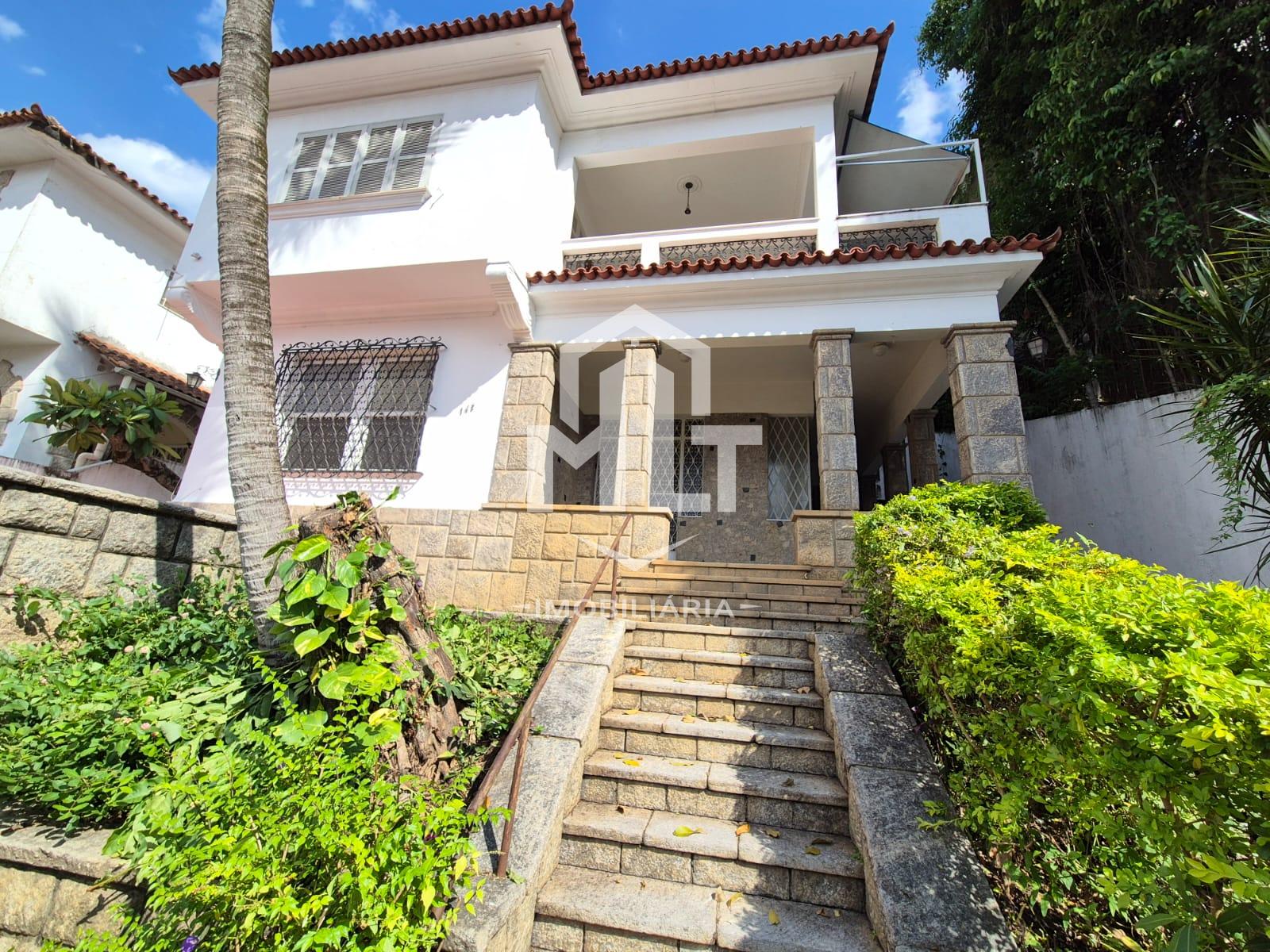 ótima casa duplex na Usina, 312 m , 5 quartos, 2 vagas, piscina.