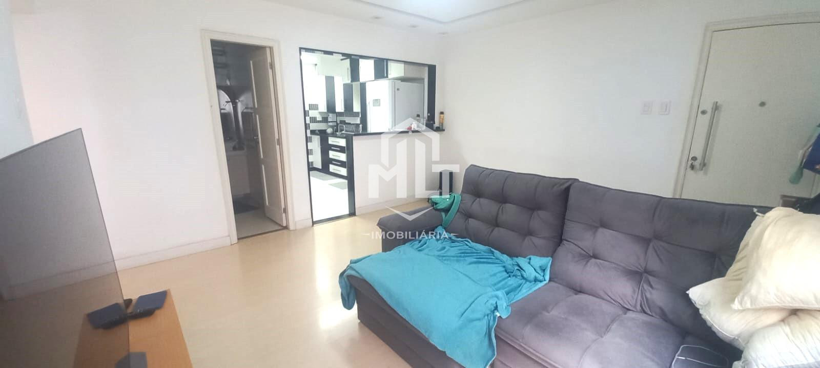 MLT Vende Tijuca apartamento modernizado 02 quartos suíte vaga