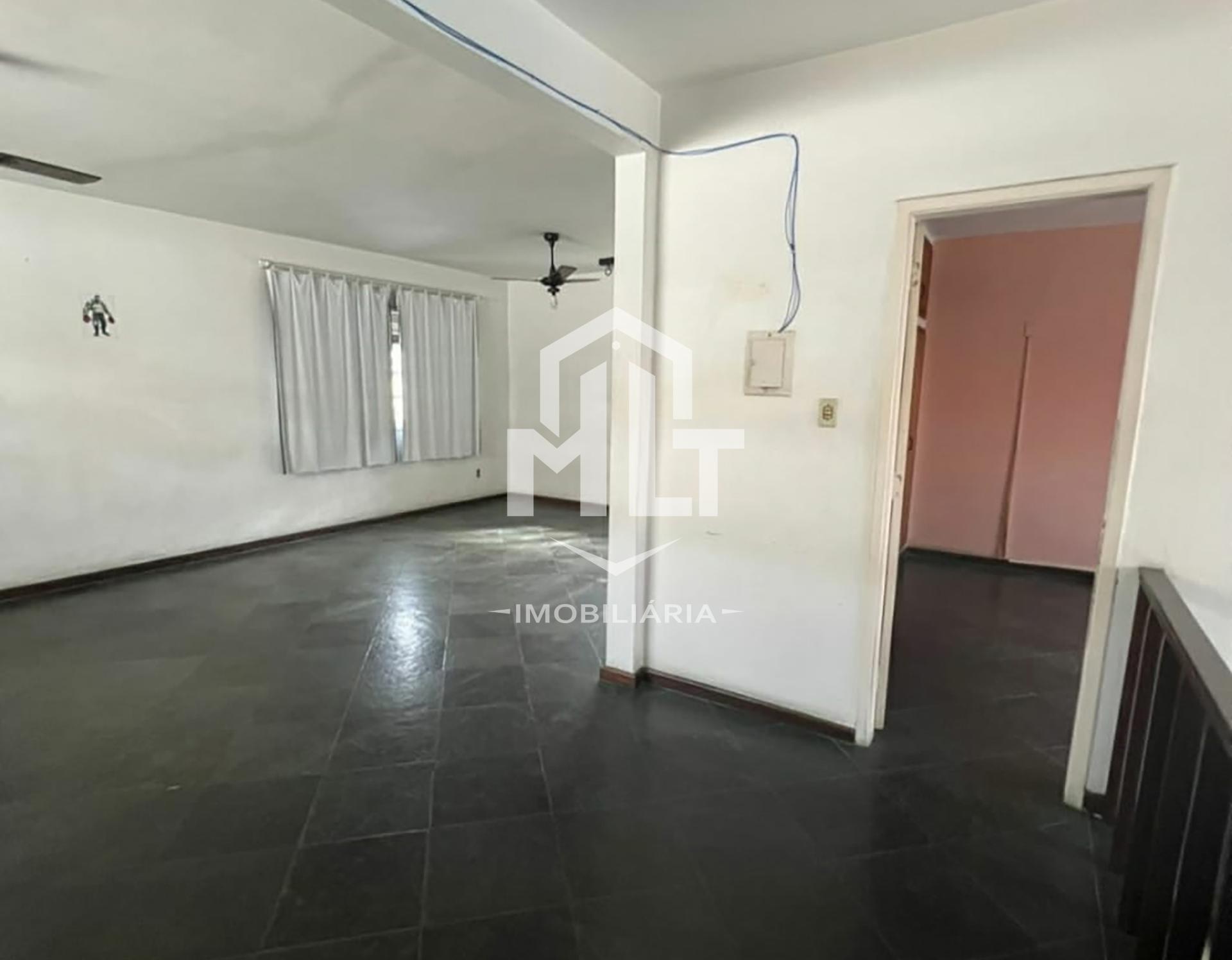 Casa mista  Residencial ou Comercial  para venda ou aluguel localizada na Rua Cuiabá  Bangu .