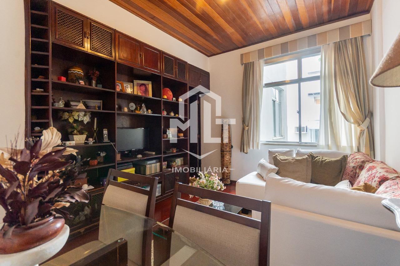 apartamento na rua henry Ford, a poucos metros do metro Uruguai, saída José Higino. com elevador