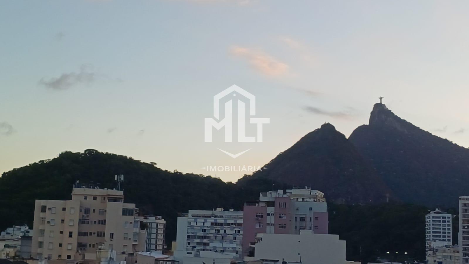 linda cobertura a venda no Flamengo, imovel para quem esta buscando luxo, conforto e espaco.