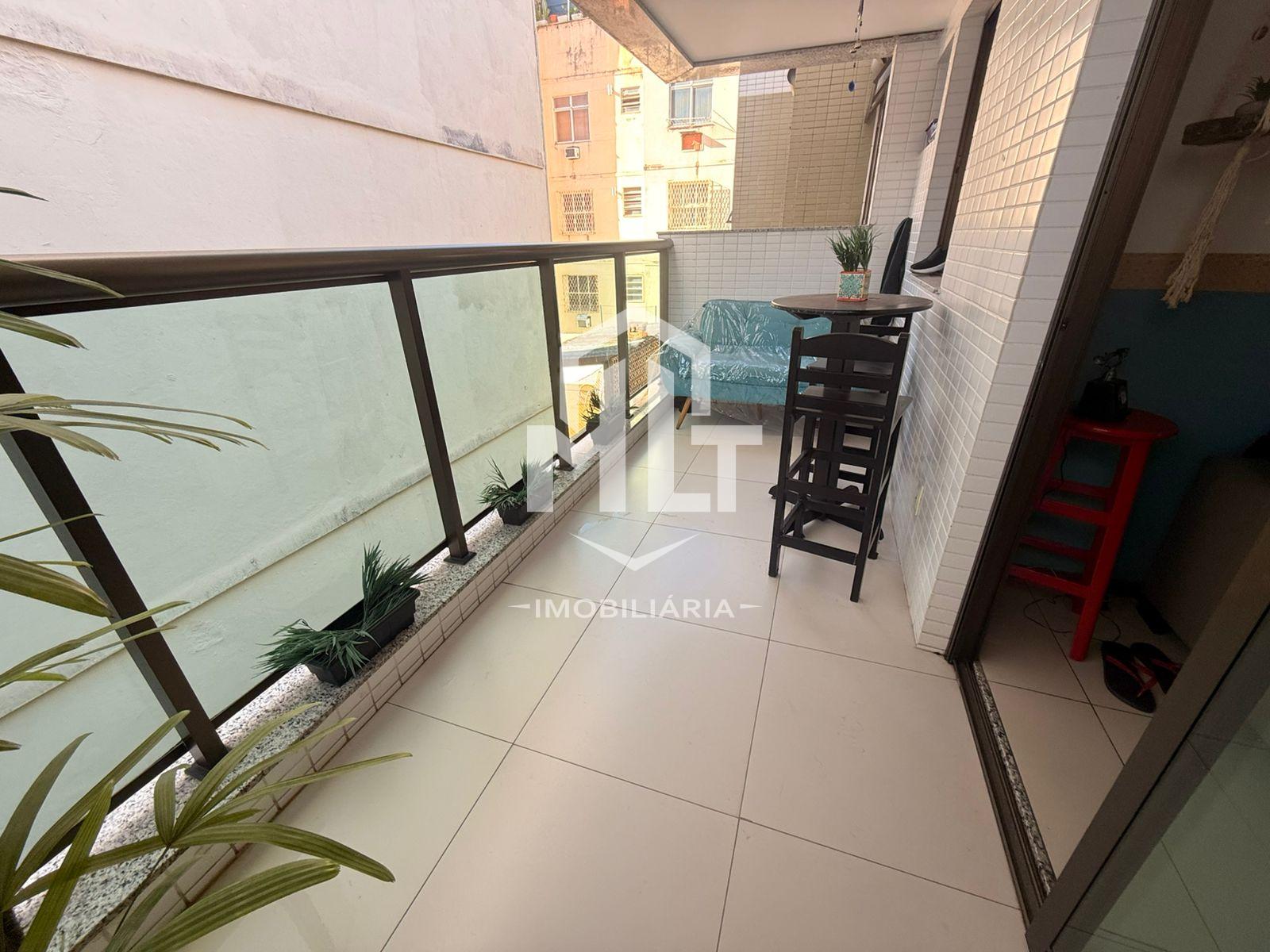 MLT Vende Tijuca, apartamento varanda 3 quartos, 1 suíte, 1 vaga, infra piscina