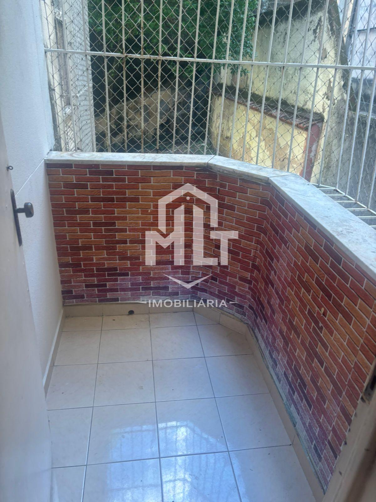 Apartamento à venda, varanda e 02 quartos Grajaú, RIO DE JANEIRO - RJ