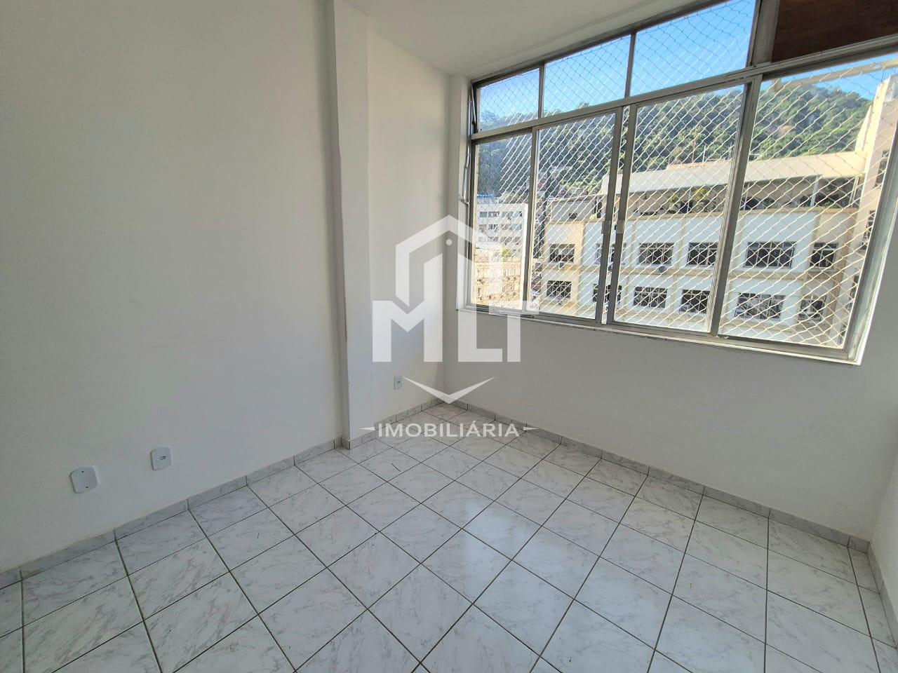 MLT Imobiliária Vende - Apartamento sala e quarto na Rua Figueiredo de Magalhães